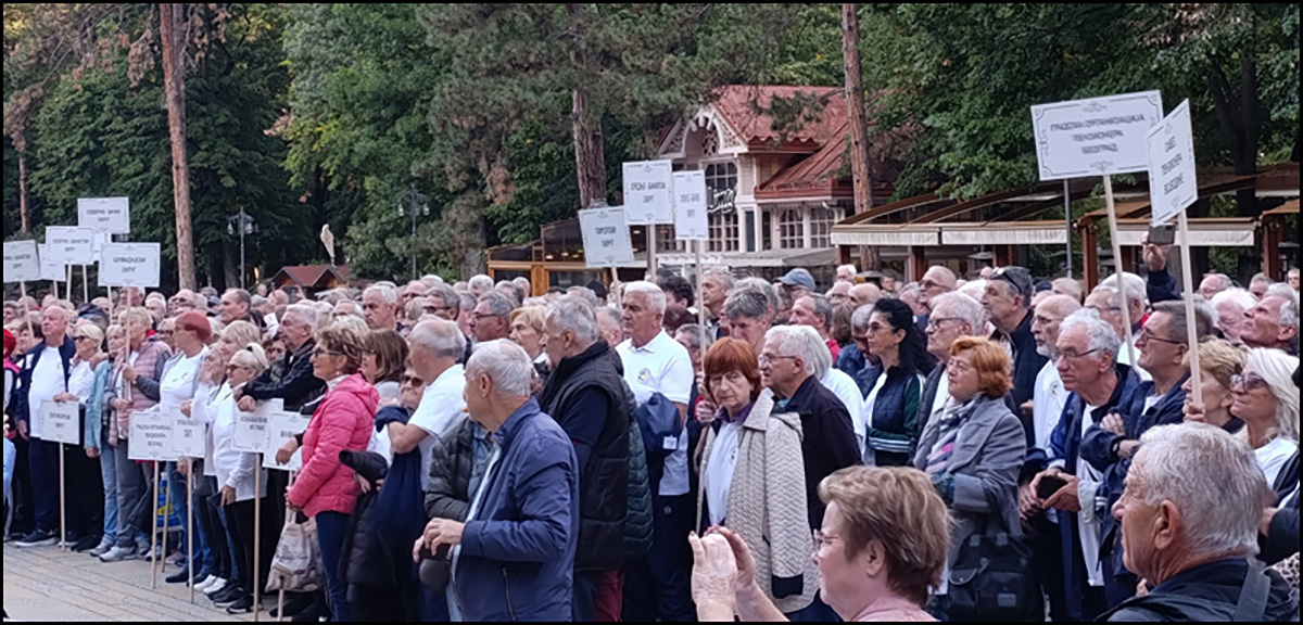 Gradonačelnik Đurić sa Predsednicom Milenom Žarković i Potpredsednicom Nadom Golić