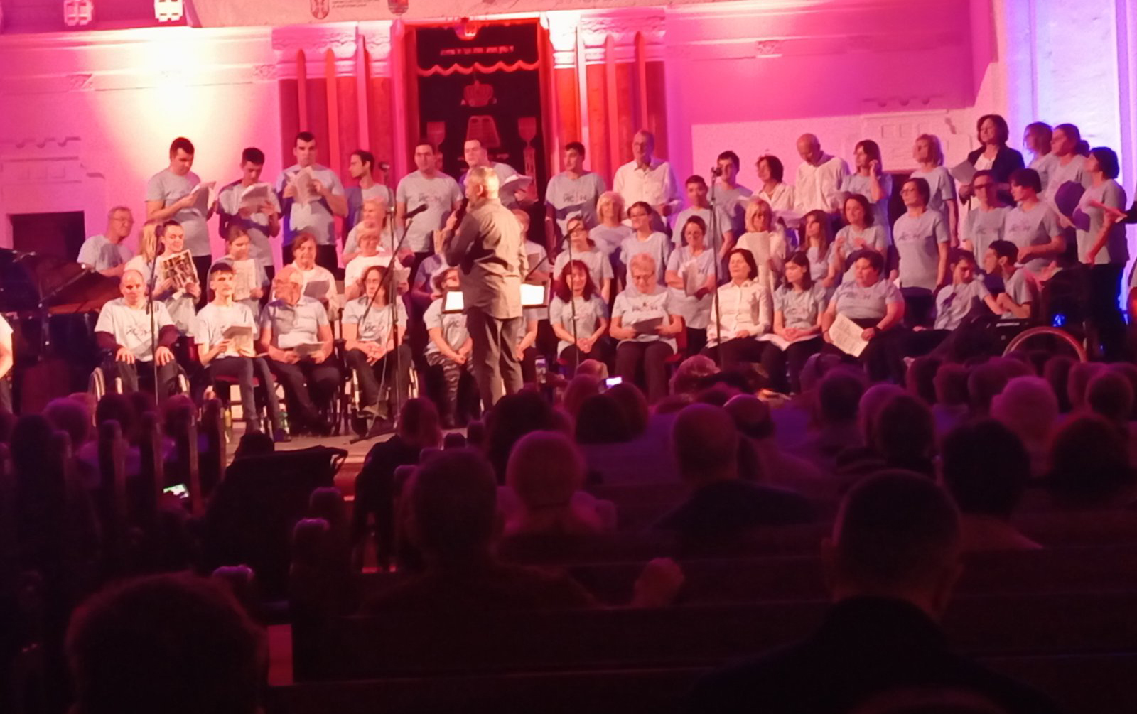 Gradonačelnik Đurić sa Predsednicom Milenom Žarković i Potpredsednicom Nadom Golić