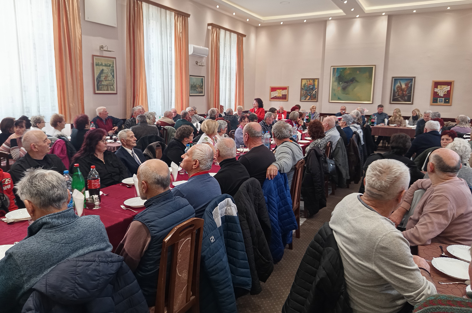 Gradonačelnik Đurić sa Predsednicom Milenom Žarković i Potpredsednicom Nadom Golić