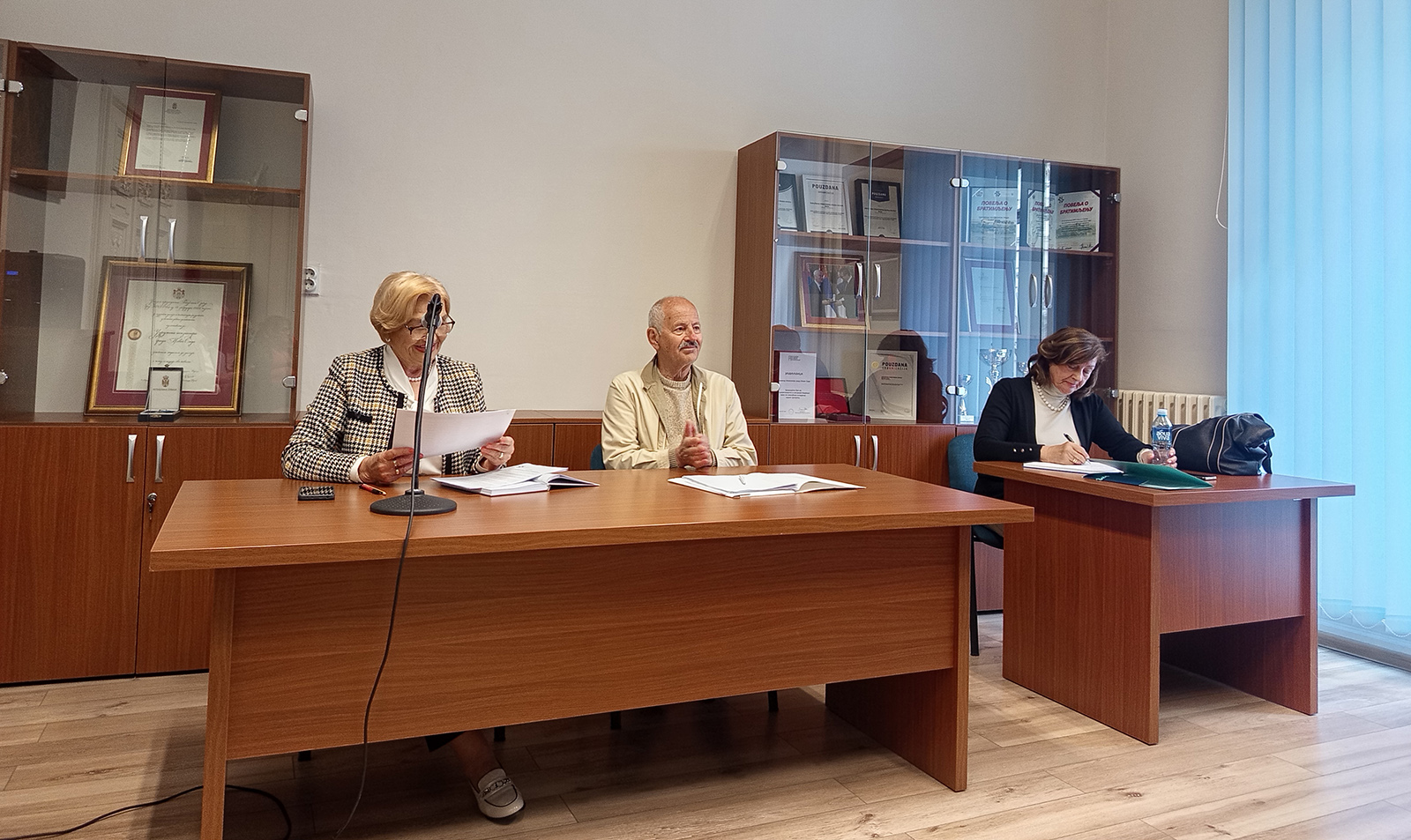 Gradonačelnik Đurić sa Predsednicom Milenom Žarković i Potpredsednicom Nadom Golić